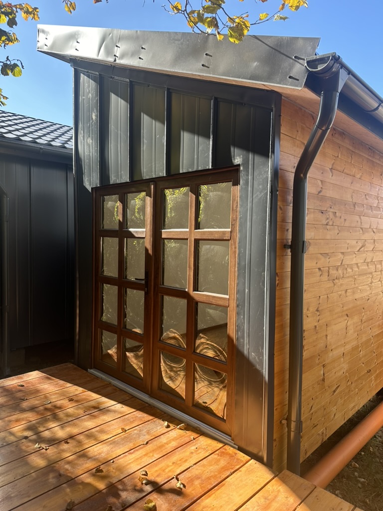Cabin 2 - Image 2