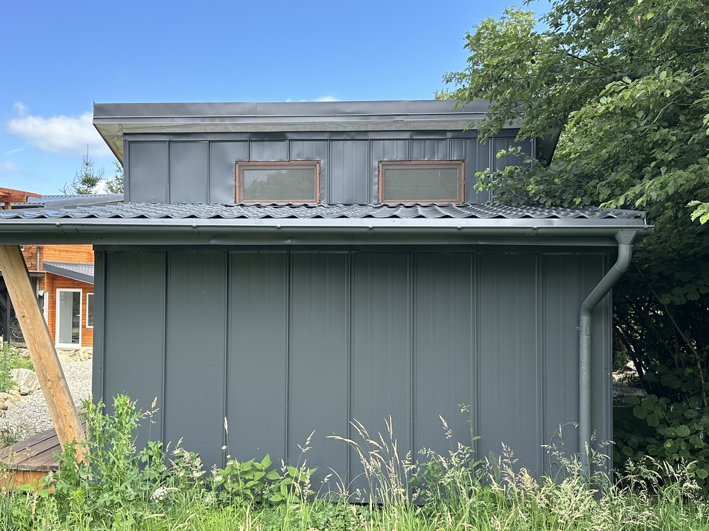 Cabin 4 - Image 2